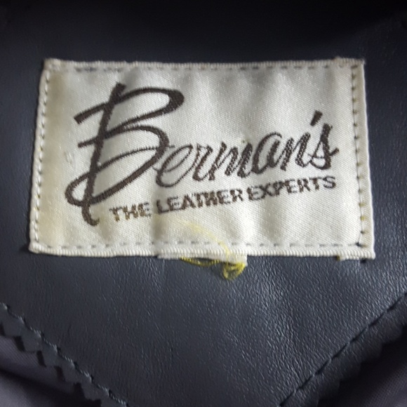 ⚠️ donated ⚠️ Berman's leather jacket - Picture 4 of 6